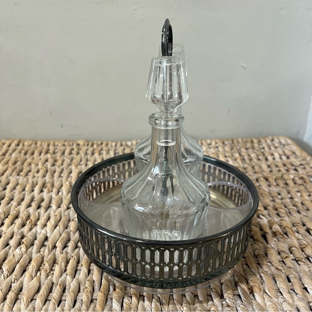 Antique Vintage Cruet Set~ Oil, Vinegar Silver Plated Holder Set 7” tall - Picture 3 of 9